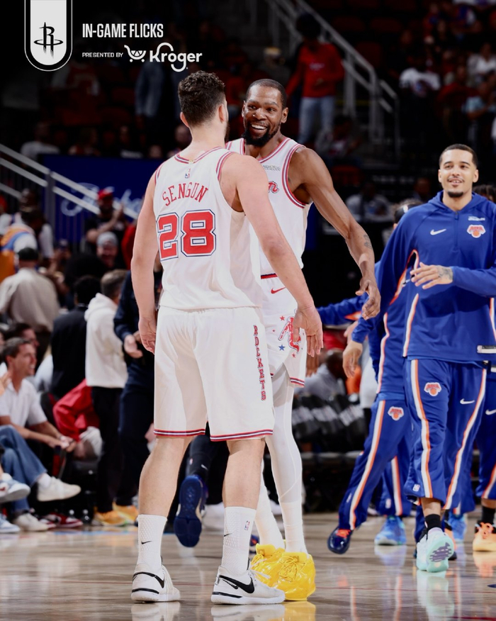 开云体育-乌度卡谈杜兰特申京配合优势，强调应对包夹能力提升|凯文·杜兰特|持球|艾米-乌度卡|nba|对手_新浪新闻